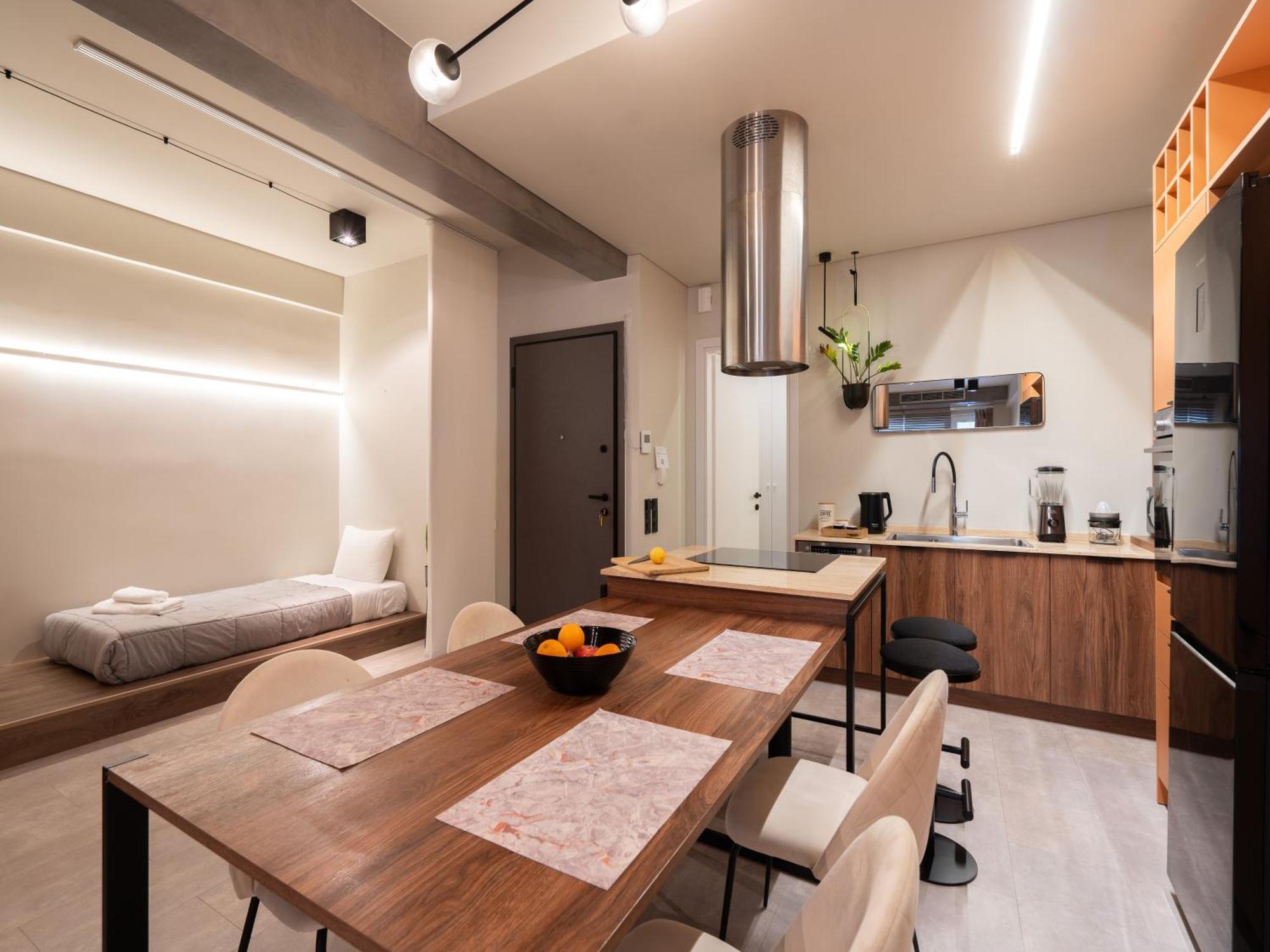 A Place 4U No6 - City Escape With Balcony Lounge & Open Living Space Atenas Exterior foto